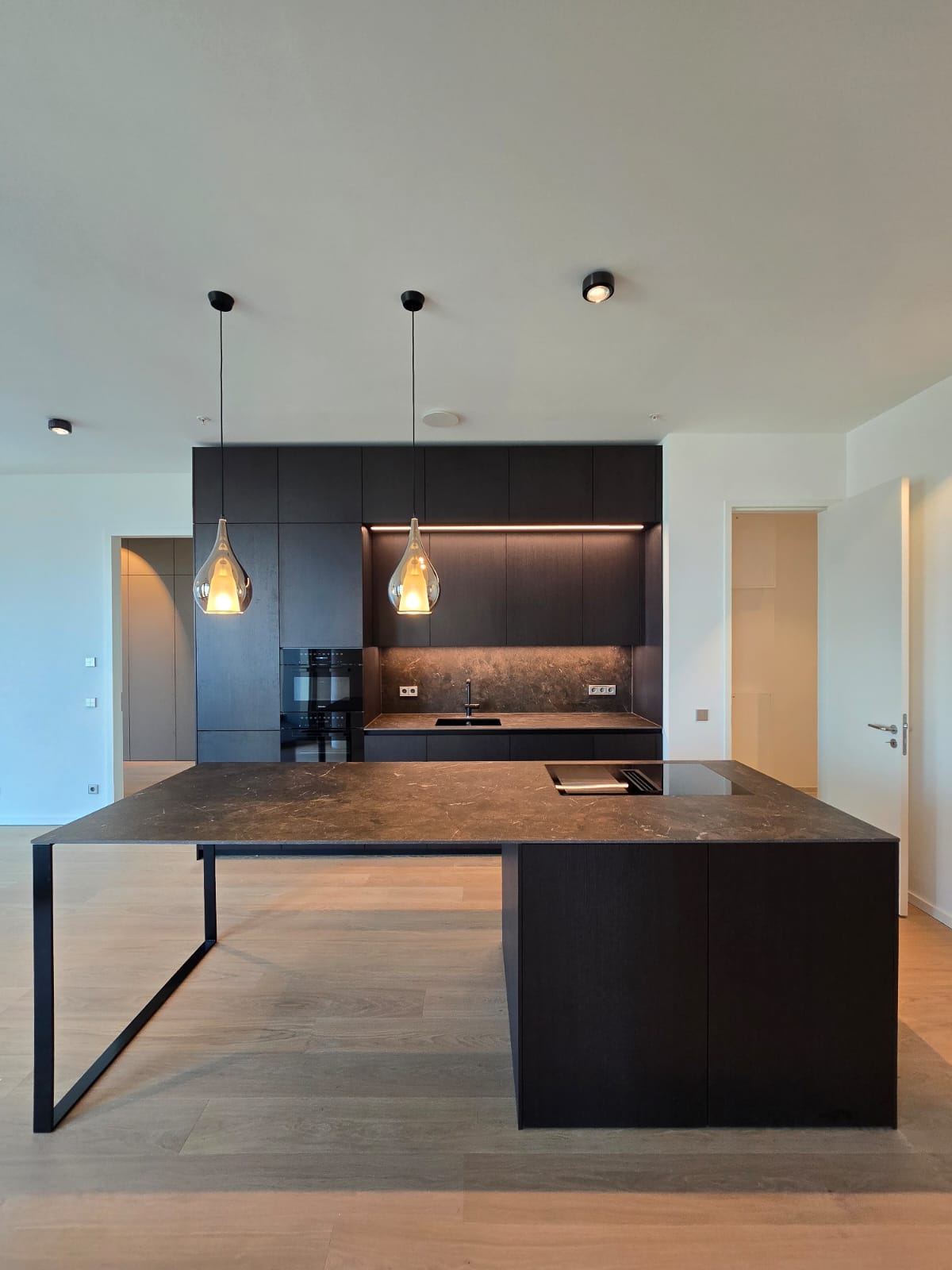 Frankfurt – 50 Apartments – Küchen – Apartmens 624 Küche
